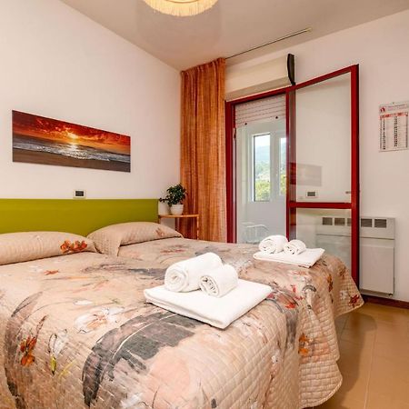 Villa Civic 55 à Toscolano Maderno Extérieur photo